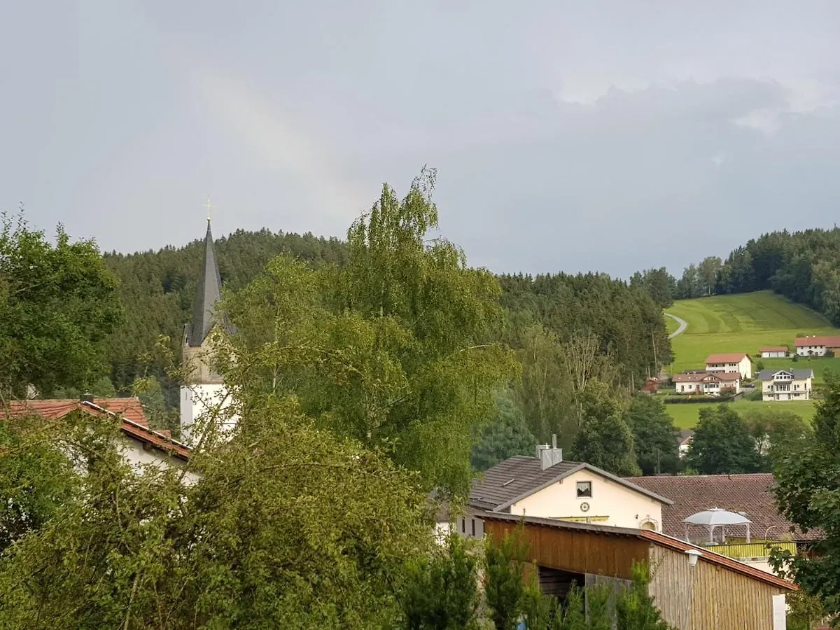 Ferienwohnung Am Kirchberg Achslach Apartman
